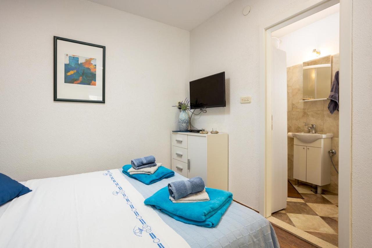 Aparrtment Terra- Combine Beach&Old Town Apartment Split Exterior photo