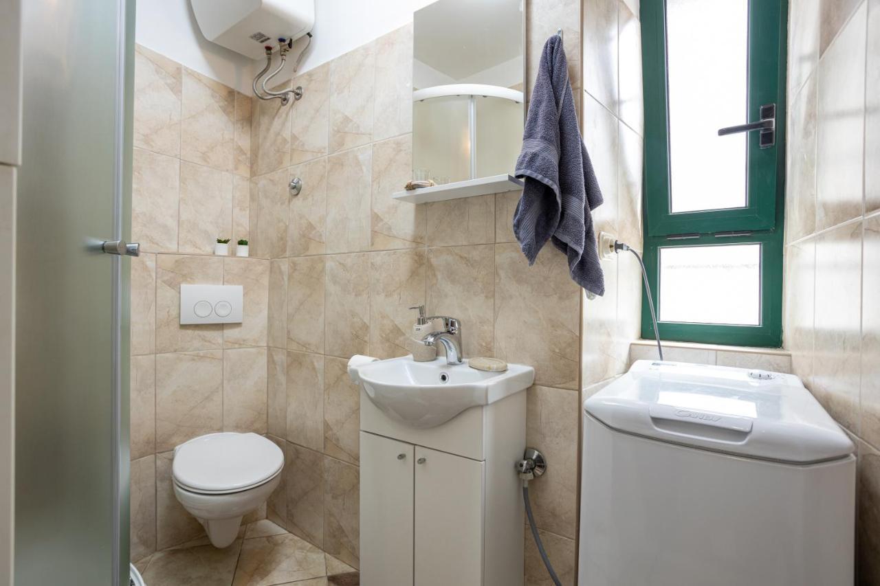 Aparrtment Terra- Combine Beach&Old Town Apartment Split Exterior photo